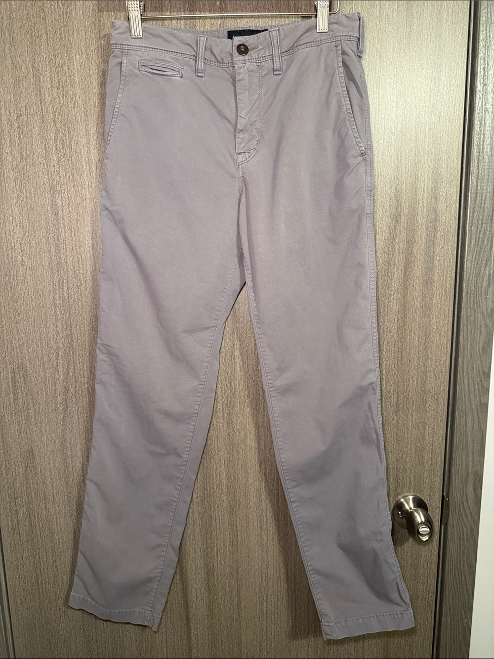 American Eagle Outfitters Men's Gray Original Straight Chino Size 28 x 32 EUC